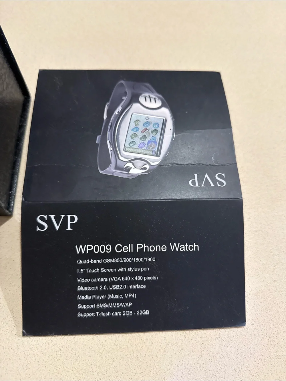 Black Sports Smartwatch - Black